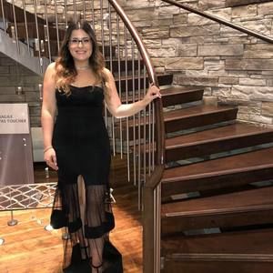 Meet your Posher, Mel